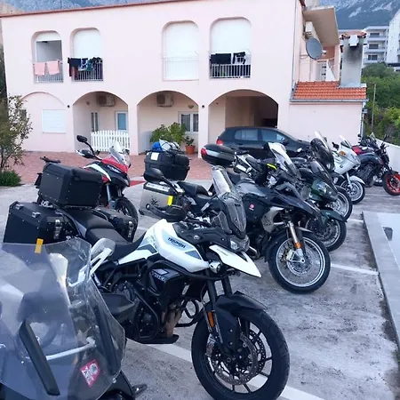 Studio Ravlic * Makarska