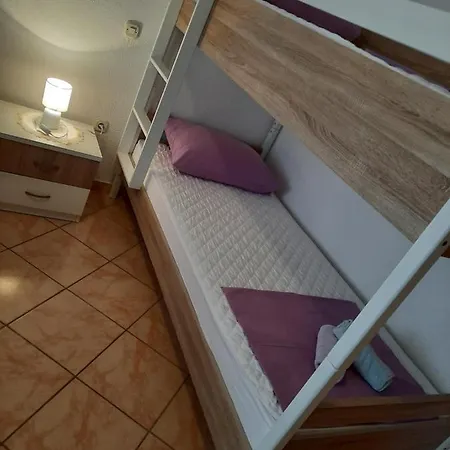 Apartament Studio Ravlic *